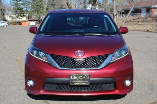 2015 Toyota Sienna LE