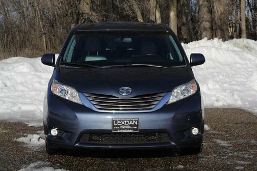 2015 Toyota Sienna XLE Premium