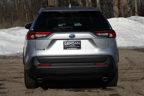 2023 Toyota RAV4 Hybrid XLE