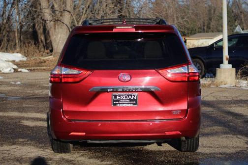 2015 Toyota Sienna Limited