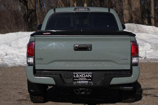 2022 Toyota Tacoma TRD Sport