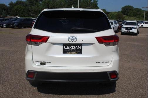 2019 Toyota Highlander Limited Platinum
