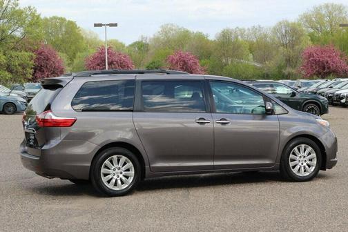 Predawn Gray Mica 2015 Toyota Sienna Limited Premium