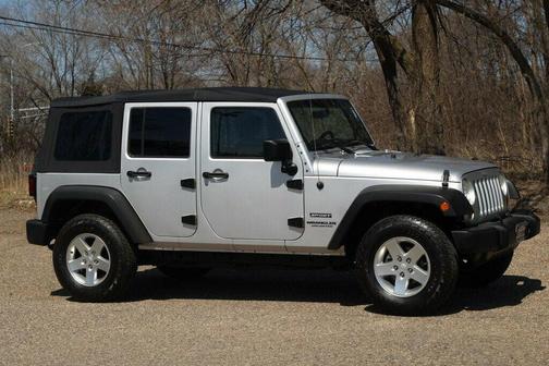 Bright Silver Metallic Clearcoat 2012 Jeep Wrangler Unlimited Sport