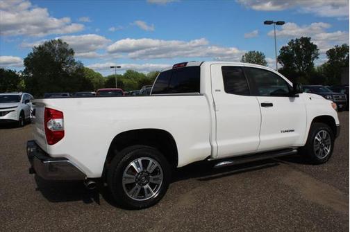2016 Toyota Tundra SR5