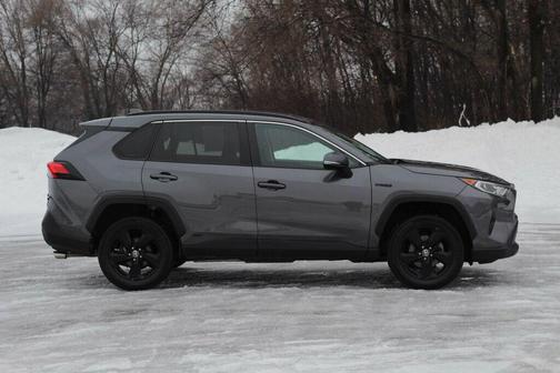 2021 Toyota RAV4 Hybrid XLE Premium