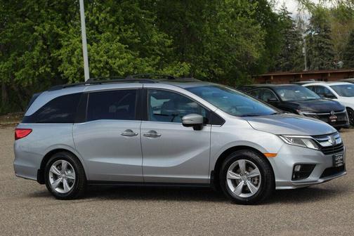 Lunar Silver Metallic 2020 Honda Odyssey EX-L w/Navigation/RES