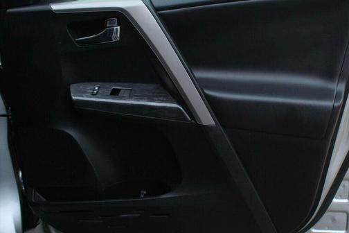 2017 Toyota RAV4 Platinum