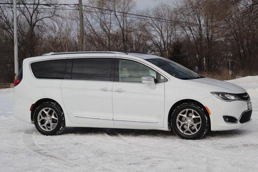 2018 Chrysler Pacifica Limited