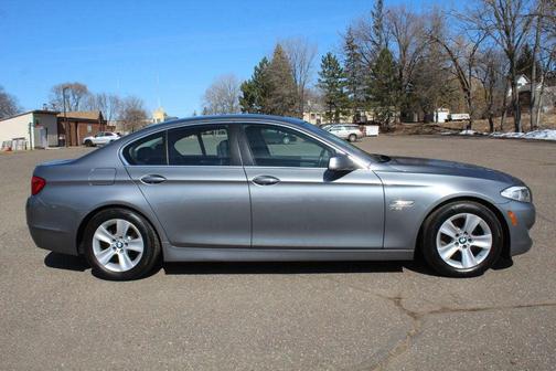 2012 BMW 528 xDrive