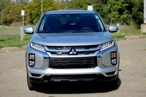 2024 Mitsubishi Outlander Sport SE
