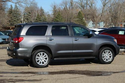 2017 Toyota Sequoia Platinum