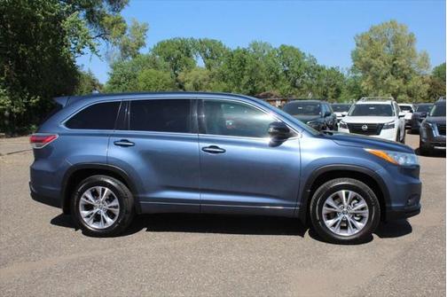2016 Toyota Highlander LE Plus