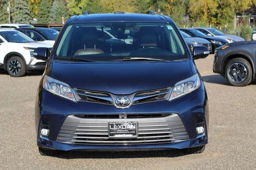 2018 Toyota Sienna Limited Premium