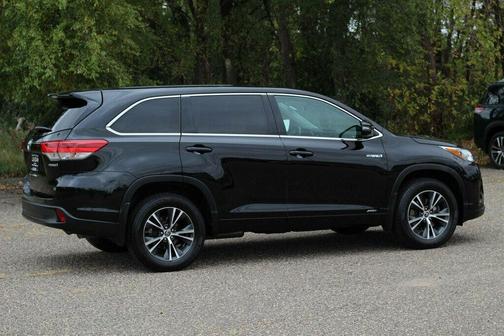 2018 Toyota Highlander Hybrid LE