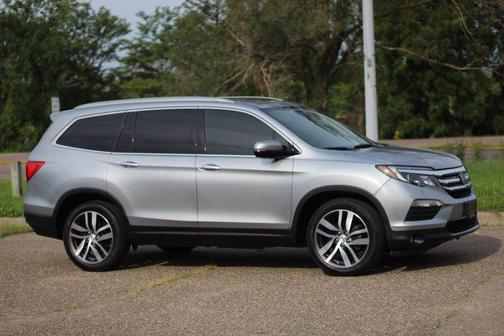 2016 Honda Pilot Elite