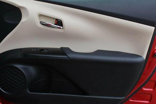 2021 Toyota Prius XLE