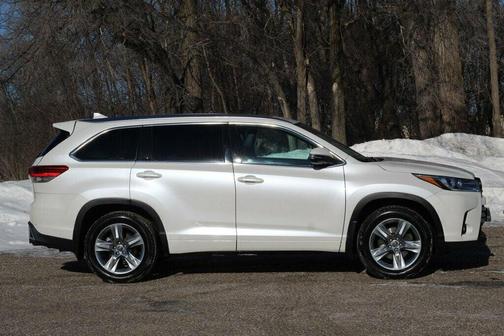 2018 Toyota Highlander Limited