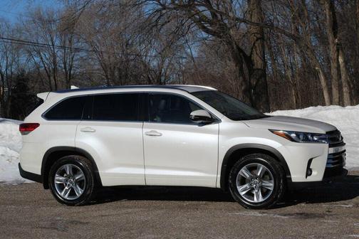 2018 Toyota Highlander Limited