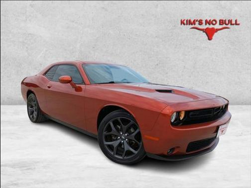 2020 Dodge Challenger SXT