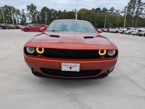 2020 Dodge Challenger SXT