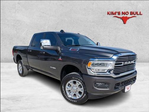 2024 RAM 2500 Laramie Crew Cab 4x4 64' Box