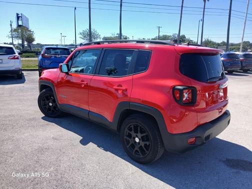 Colorado Red Clearcoat 2019 Jeep Renegade Latitude