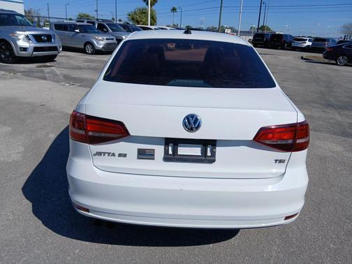2017 Volkswagen Jetta 1.4T SE