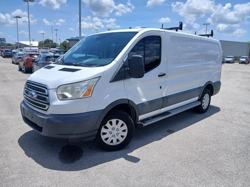 Oxford White 2017 Ford Transit-250 Base