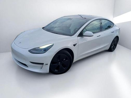 2023 Tesla Model 3 Standard Range