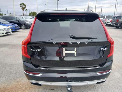 2018 Volvo XC90 T6 Inscription
