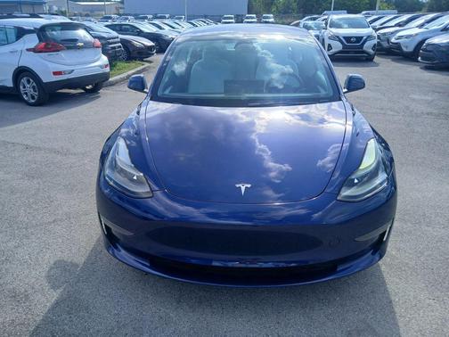 Deep Blue Metallic 2023 Tesla Model 3 Standard Range