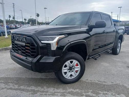 2023 Toyota Tundra SR5