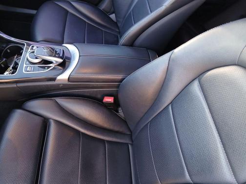 2016 Mercedes-Benz C-Class C 300 Sedan 4D