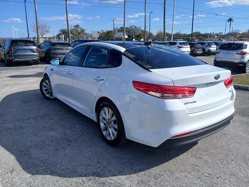 2018 Kia Optima EX