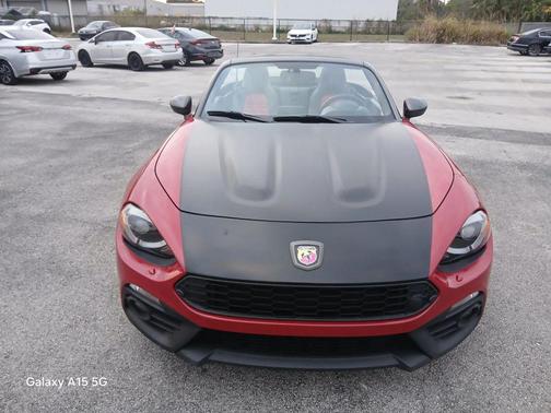 2018 FIAT 124 Spider Base