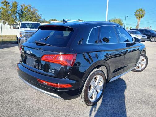 2018 Audi Q5 2.0T Tech Premium