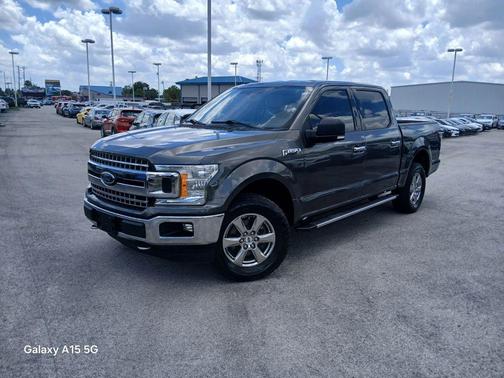 Iconic Silver Metallic 2023 Ford F-150 XLT