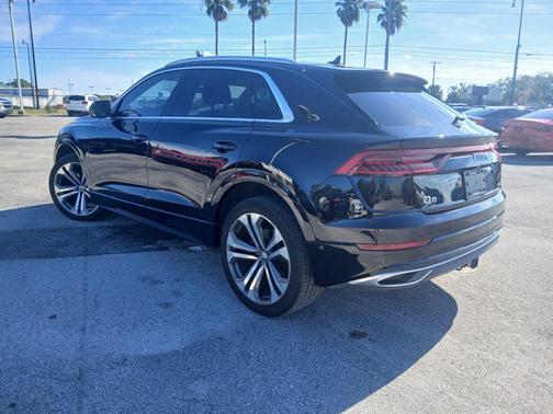 2019 Audi Q8 3.0T Premium Plus