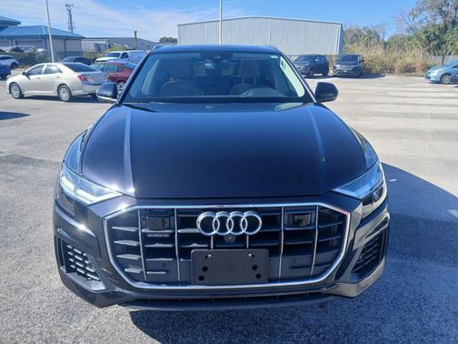 2019 Audi Q8 3.0T Premium Plus