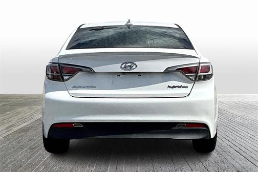 2017 Hyundai SONATA Hybrid SE