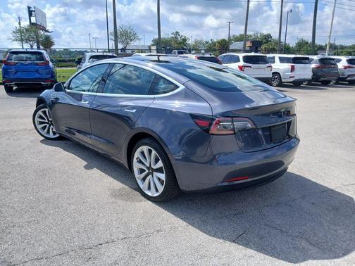 2020 Tesla Model 3 Standard Range Plus