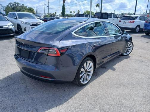 2020 Tesla Model 3 Standard Range Plus