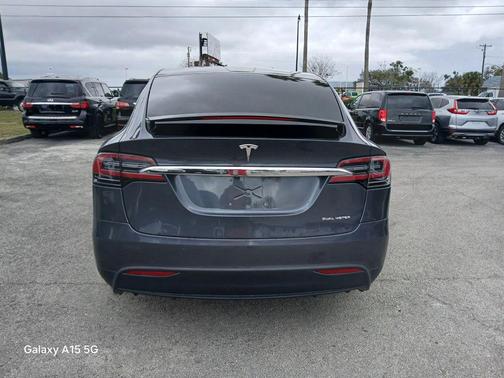 2020 Tesla Model X Long Range Sport Utility 4D