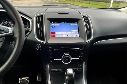 2016 Ford Edge Sport