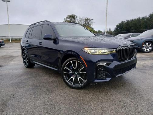 2022 BMW X7 xDrive40i