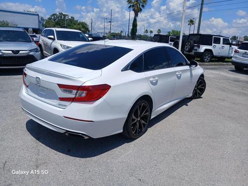 Platinum White Pearl 2020 Honda Accord Sport 1.5T