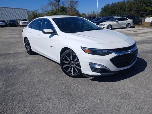 2020 Chevrolet Malibu FWD RS