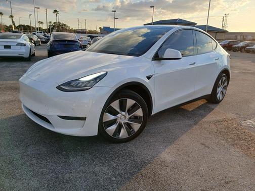 2021 Tesla Model Y Long Range Dual Motor All-Wheel Drive