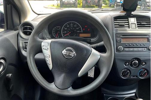2016 Nissan Versa 1.6 S